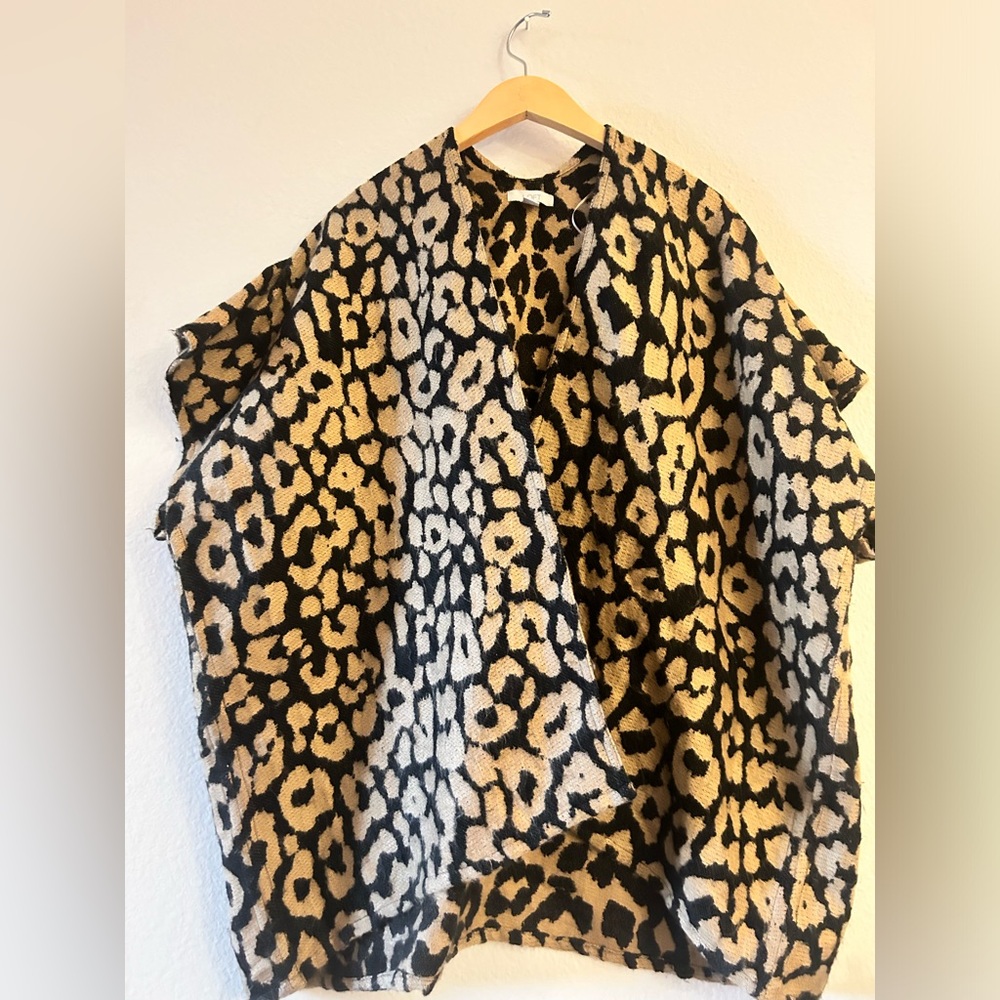 LOFT Animal Print Knit Top